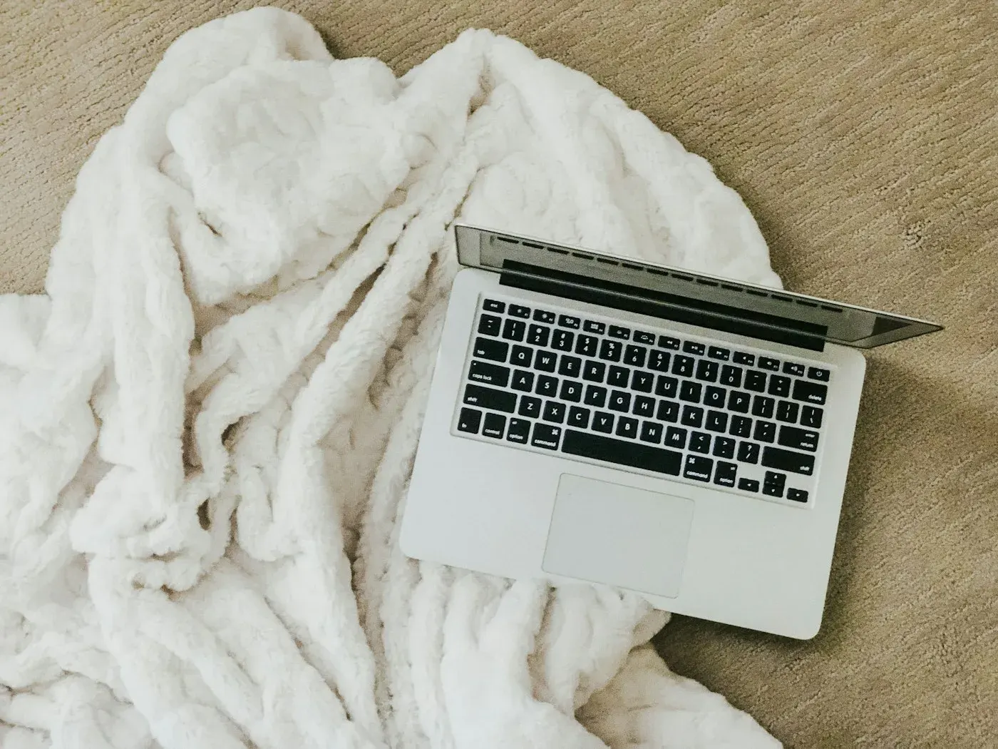 MacBook Neo vs Air vs Pro: Which One Actually Fits Your Workflow?