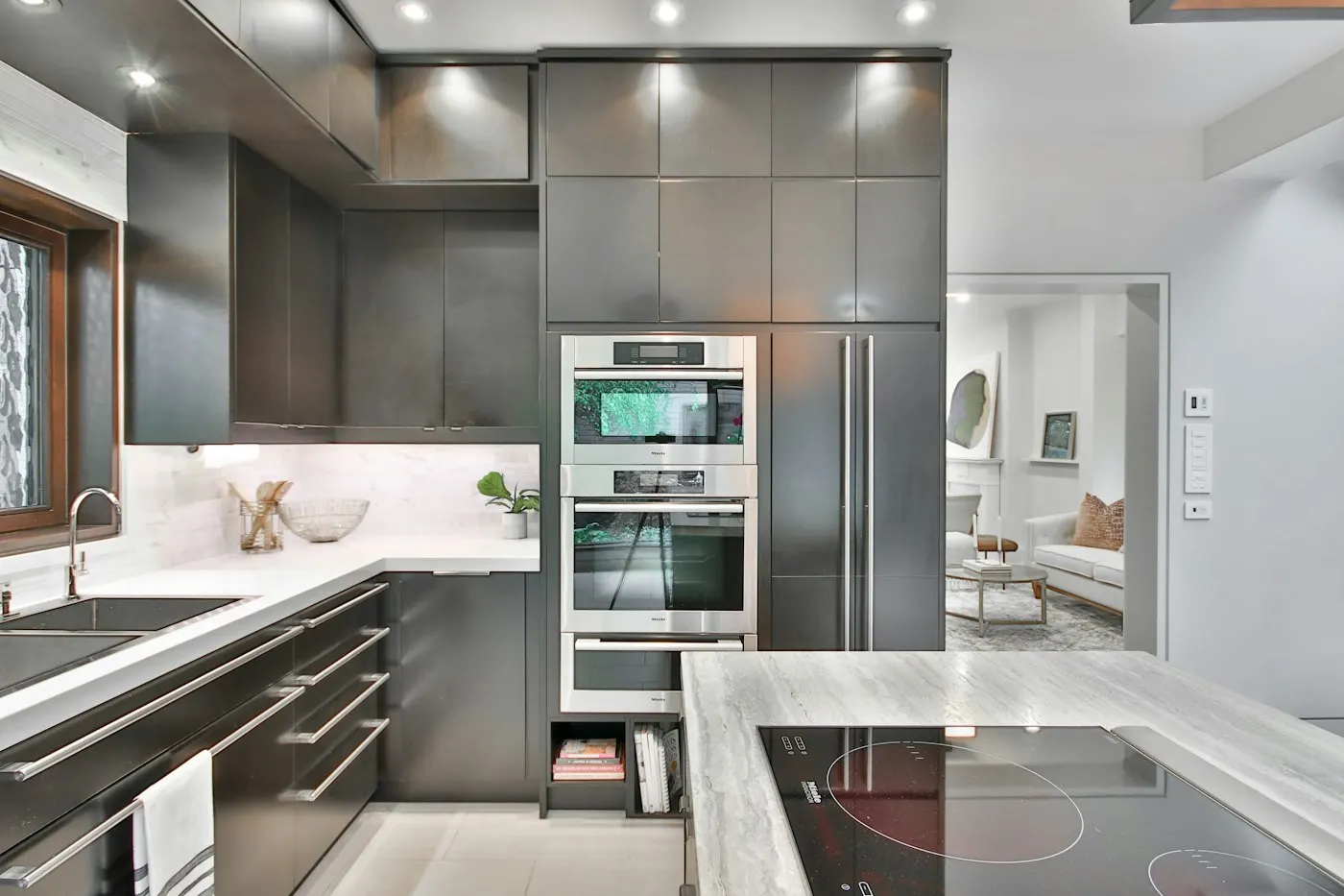 A smart display sits on a kitchen counter